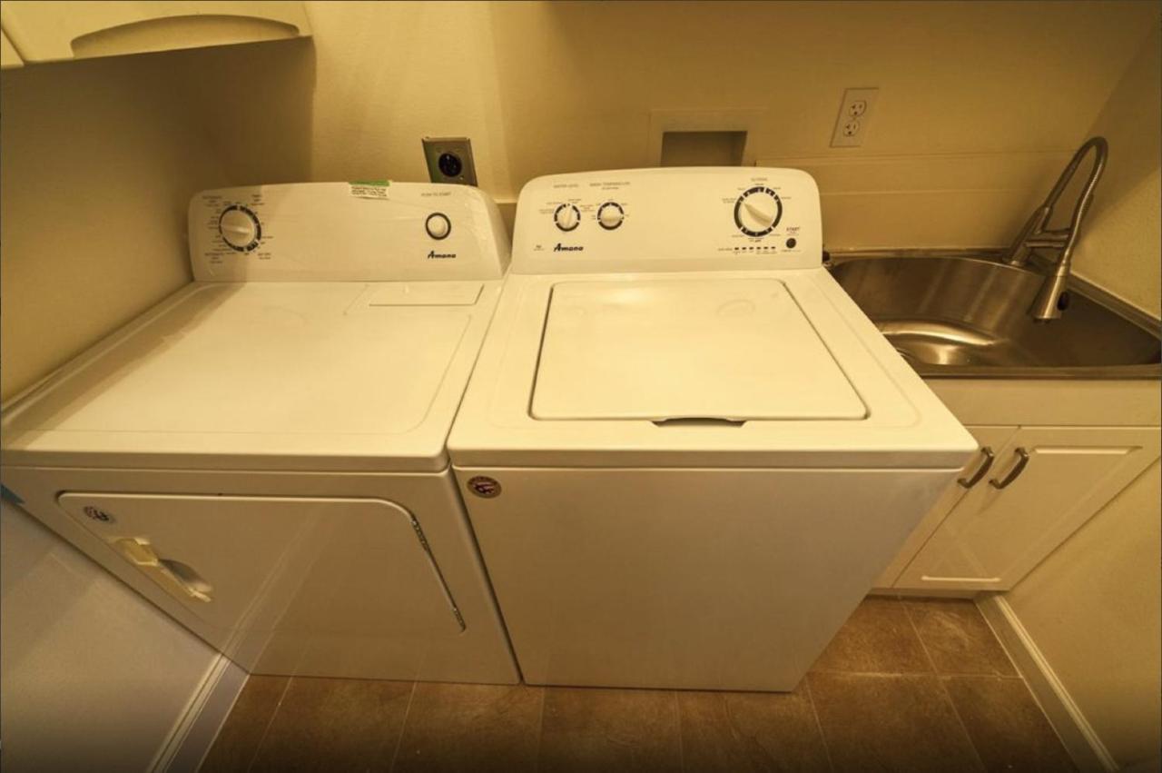 Spacious 4Br Condo On Carondelet Near All Hot Spo New Orleans Dış mekan fotoğraf
