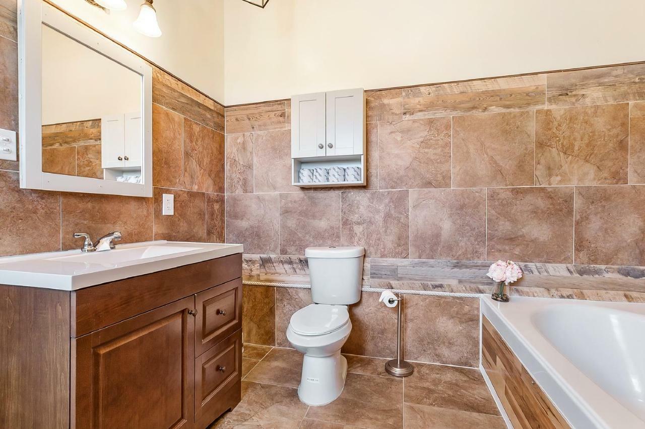 Spacious 4Br Condo On Carondelet Near All Hot Spo New Orleans Dış mekan fotoğraf